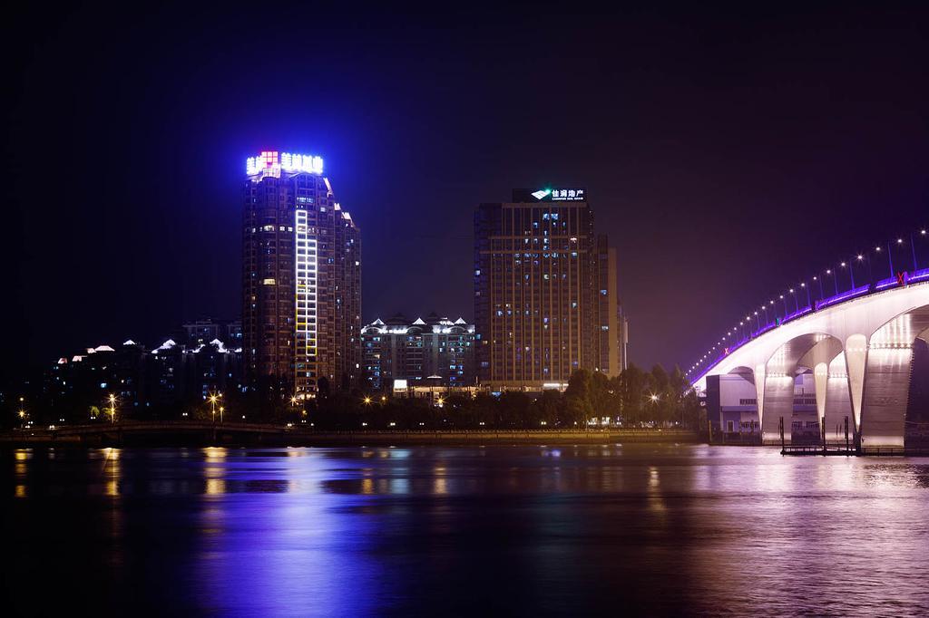U Hotel Apartment Гуанчжоу Екстер'єр фото
